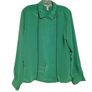SK & Co. Kelly Green Pleated Button-up Blouse (10)